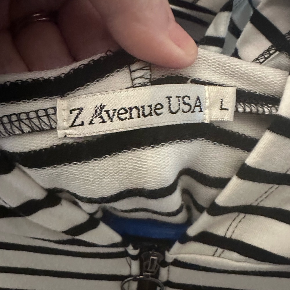 Black and White Zip Hoodie - Picture 5 of 5